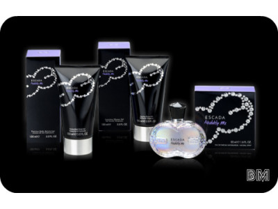 Canadian Freebies: Sample of Escada Absolutely Me