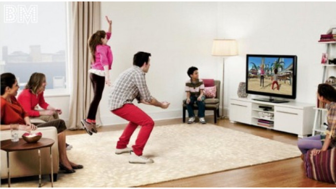 Dell: Xbox 360 4GB Console Bundle with Kinect and Kinectimals (Save $50)