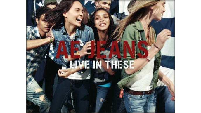 American Eagle Sale: Buy 3 Items & Get Free Shipping