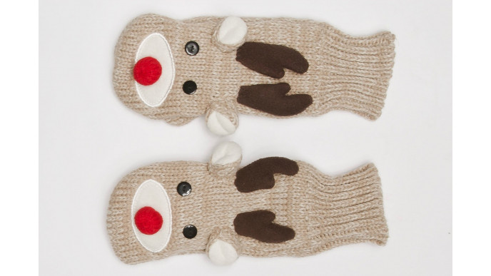Reindeer Mittens only $13 + free shipping @ Bluenotes Canada