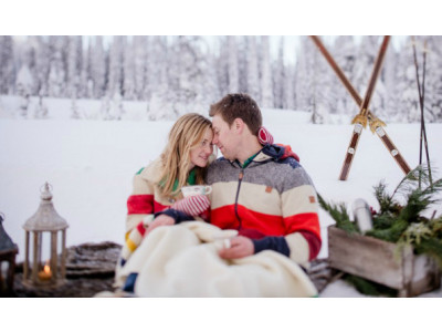 eBay Canada: $100 Hudson's Bay Gift Card ONLY $90 & Free Shipping