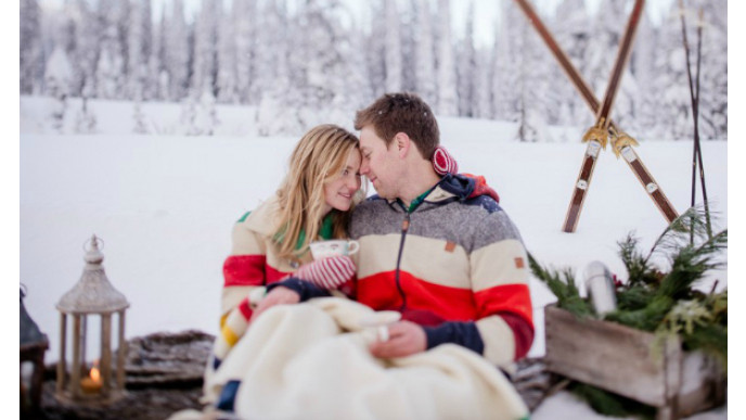 eBay Canada: $100 Hudson's Bay Gift Card ONLY $90 & Free Shipping