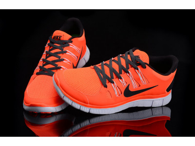 Nike Now Ships from within Canada! No Duties or Customs?! YAY!