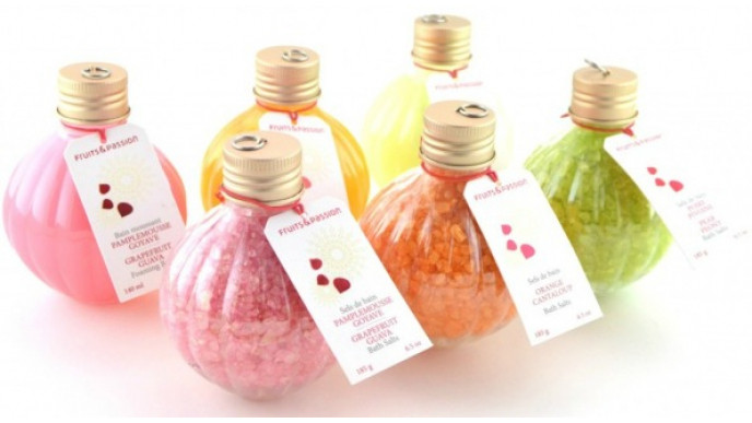 Fruits & Passion Canada: Spend More, Save More PLUS Additional 15% Off PLUS Free Shipping!