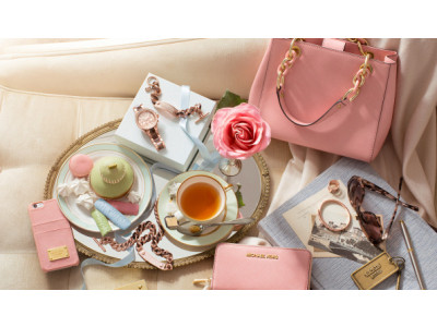 Up to 60% Off Sale PLUS Save up to $200 with Code @ Michael Kors 