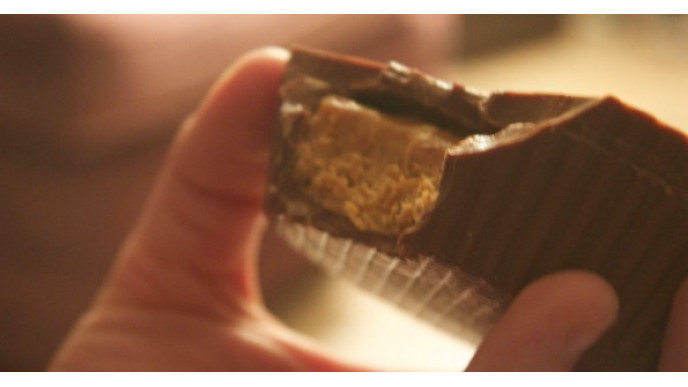 Free Half Pound Reese Cup With Participating Purchases Rebate Form!!