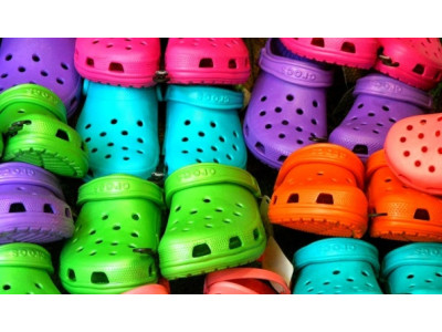 Extra 50% Off Clearance Items When You Buy 2 or More @ Crocs.ca
