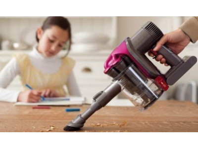 Free DC34 Handheld Vacuum ($230 Value) with Dyson Vacuum Purchase @ Walmart Canada!
