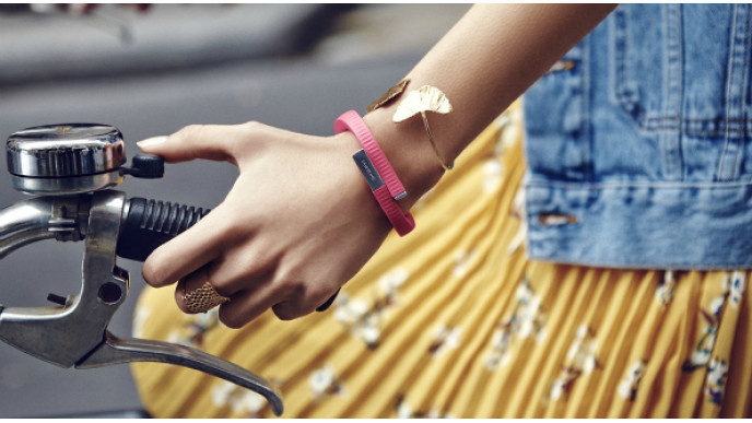 Amazon Canada: JAWBONE UP24 Fitness Tracker From $65! 