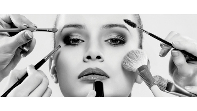 Sephora Canada: Up to 50% Off & Extra 20% Off Sale Items & 3 Free Samples