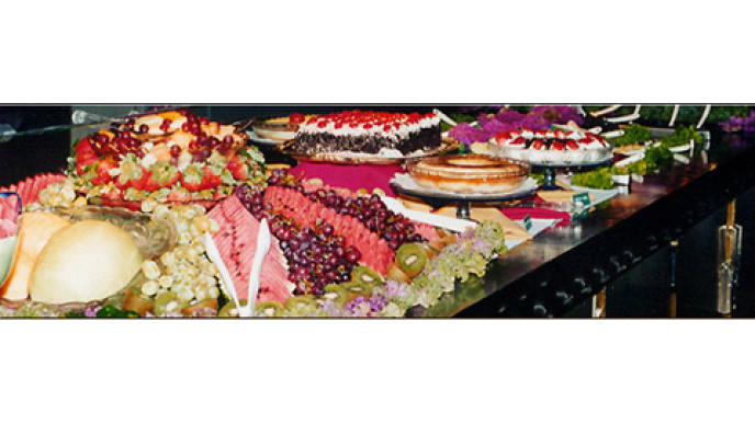 Mandarin Restaurant: Free Buffet On Canada Day!