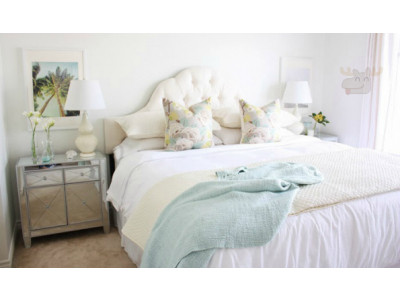 Chapters Indigo: Super Soft Reading Throws Were $50 | Now $20 