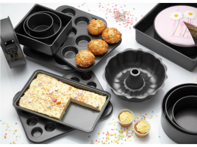Best Buy Canada: Buy More, Save More on Wilton Bakeware - Up to 50% Off 