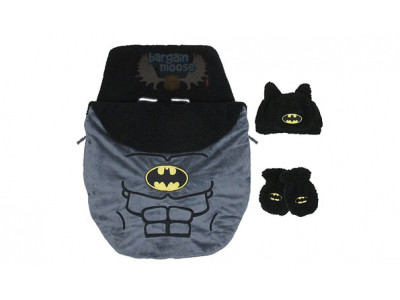 Toys R Us Canada: $20 Off Batman Car Seat Bunting Bag, Hat & Mittens - Now $40