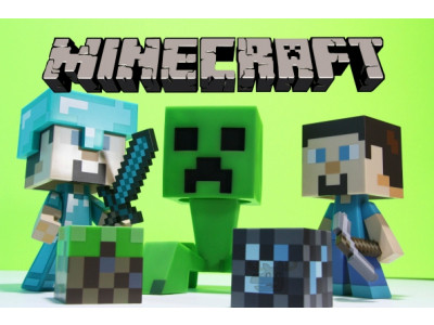 50% Off Minecraft 6'' Vinyl Figures - Steve & Creeper - Now $17.50 @ Chapters