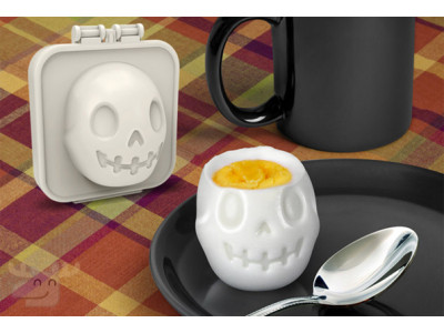 Egg-a-Matic Skull Mold only $8 @ Amazon.ca!