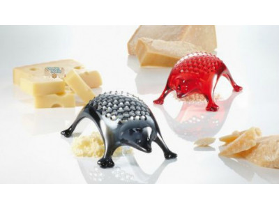 Amazon Canada: Koziol Kasimir Hedgehog Cheese Grater Only $16