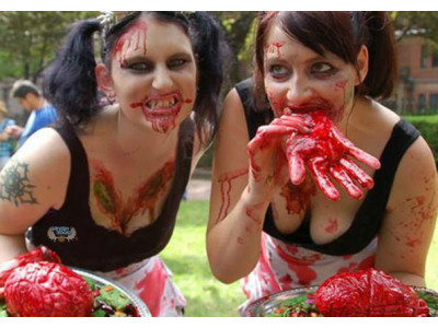 Get All Your Halloween Accessories