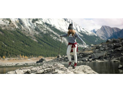 Rayanne Scarf Was $34 | Now $15 & Free Shipping @ Roots Canada