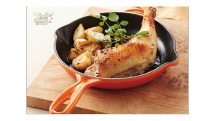 60% Off Le Creuset 26 cm Iron Skillet Was $240 | Now $99 & Free Shipping @ Amazon.ca