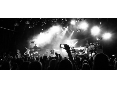 Groupon Canada: One Direction Tickets For Only $15 - 75% off!