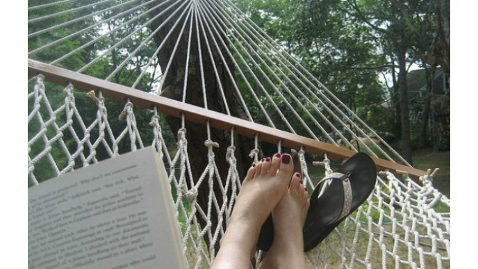 (64% off) Rope Hammock with Metal Frame now only $50 @ Walmart.ca! (EXPIRED)