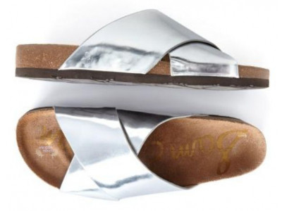 (Get 75% off PLUS an Extra 50% Off PLUS an Extra 50% off!) Addition Elle Canada: Sam Edleman Criss Cross Sandal Was $135 | Now $17.49 (EXPIRED)