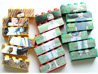Do It Yourself: Fun Family Portrait With LEGO Blocks