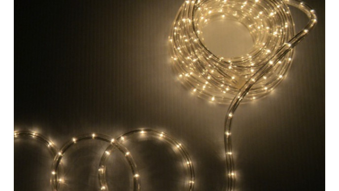 39 Foot Ventura Outdoor Rope Light only $20 & Free Shipping @ Wagjag.ca!