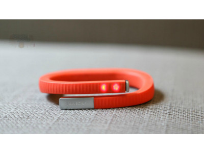 Best Buy Canada: Jawbone UP24 Was $100 | Now $50 & Free Shipping