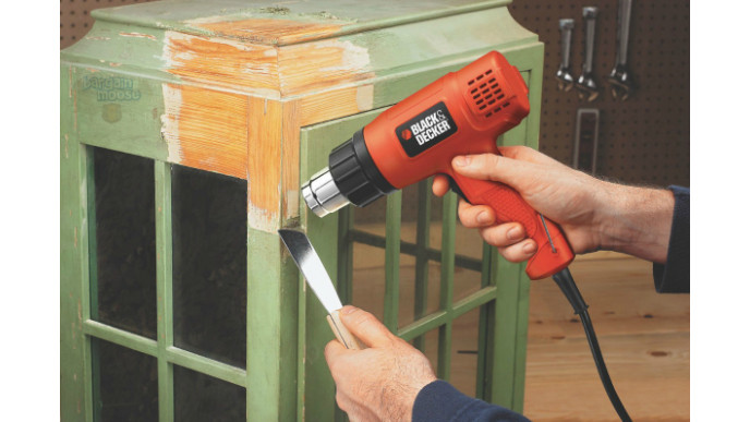 Amazon.ca: Black & Decker Dual Temperature Heat Gun Only $20 (FS @ $25)