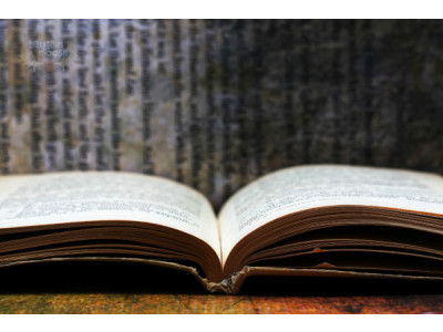 Book Outlet: Extra 25% Off for Mother's Day