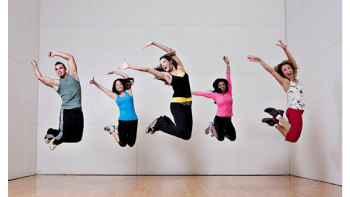 Zumba Fitness Exhilarate Ultimate Experience DVD Set Was $130 | Now $66 & Free Shipping @ Amazon.ca