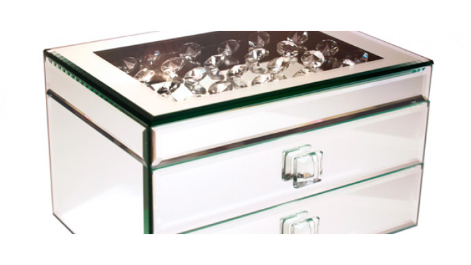Mother’s Day Gift Ideas & Deals: Crabtree & Evelyn, Clair de Lune, Canaflora (Part 1)