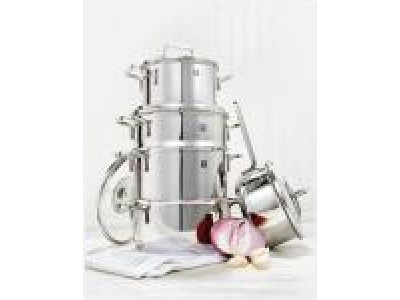 Boxing Day Sale: 70% Off ZWILLING J.A.HENCKELS Quadro 10-Piece Cookware Set @ The Bay 