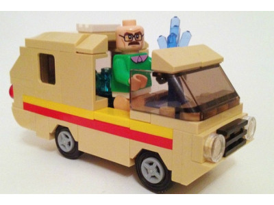 Breaking Bad: The Complete Series Was $161 | Now $70 & Free Shipping @ Amazon Canada