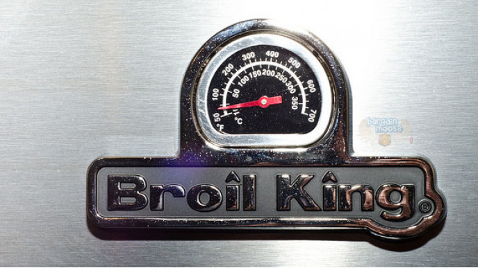 Sears Canada: $100 Off Broil King Signet 90 Propane Grill - Now $650 & NO TAX With Promo Code