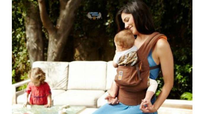 Amazon Canada: ErgoBaby Designer Series Carrier Was $150 | Now $110 & Free Shipping