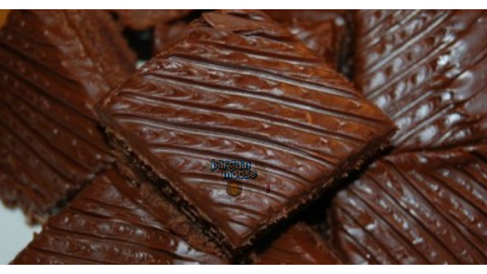 Want a Free Fresh Baked Cookie or Brownie? Download the 7-Eleven App Today! (EXPIRED)