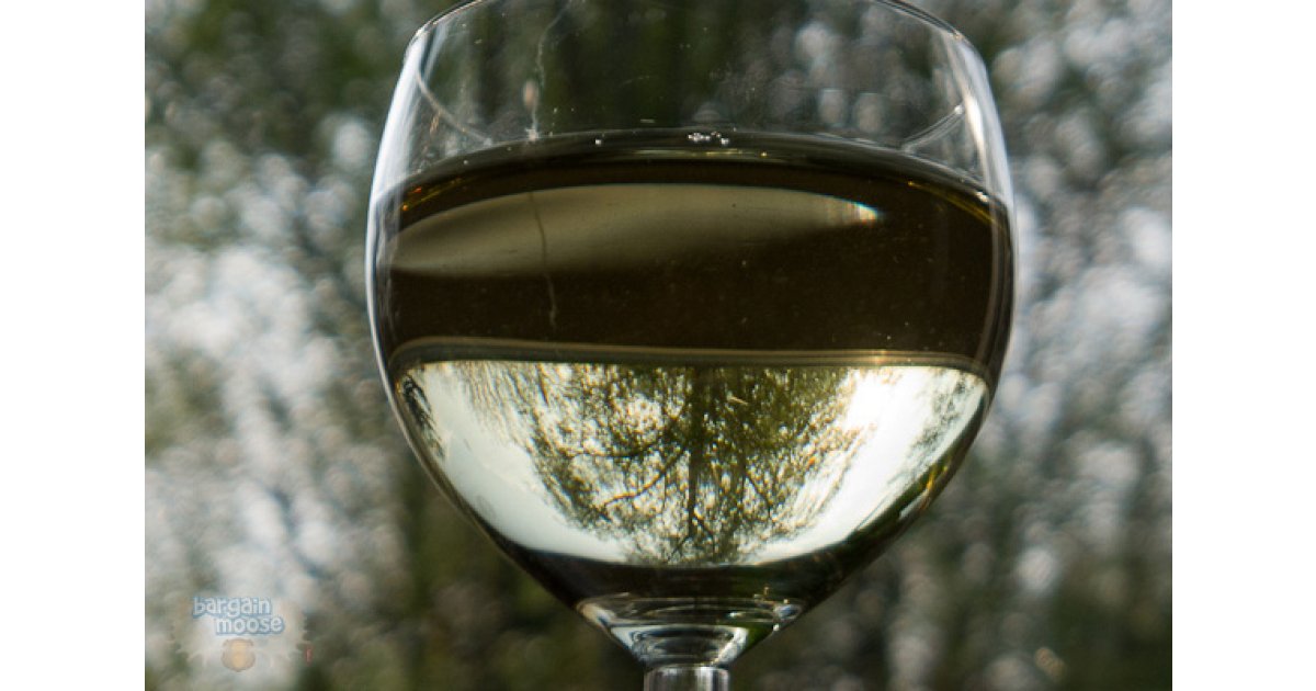 Make Your Own Wine With The Argentia Ridge Peach Chardonnay Wine Kit