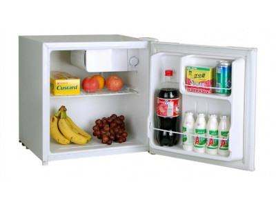 Lowes Canada: Igloo Mini Fridge Was $100 | Now $60 (Or $50 WIth Coupon!) (EXPIRED)