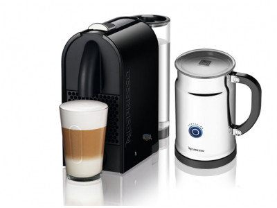 Hudson's Bay Canada: Nespresso U D50 Pure Black Bundle With Aeroccino Frother | Was $250 Now $150 (EXPIRED)