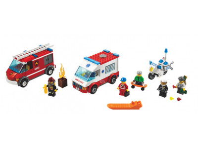 Best Buy Canada: LEGO City Town Starter Set | Was $40 Now $30
