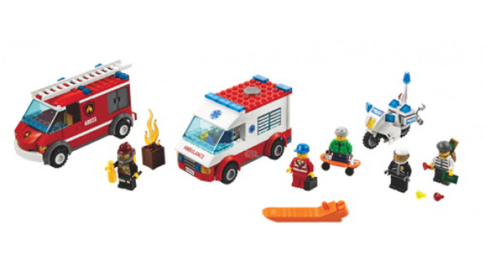 Best Buy Canada: LEGO City Town Starter Set | Was $40 Now $30