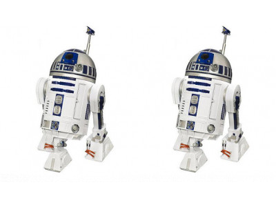 Sears Canada: Star Wars R2-D2 Interactive Astromech Droid | Was $200 Now $100