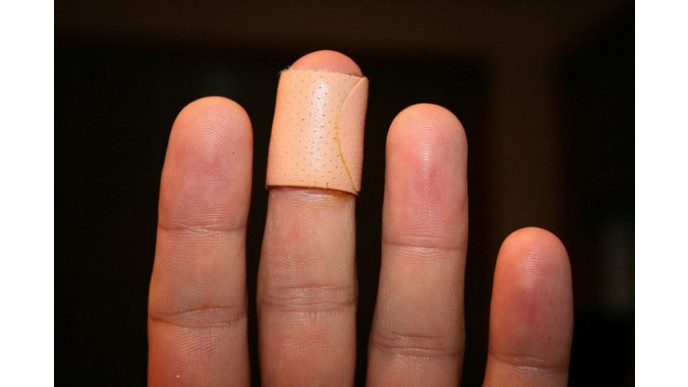 Amazon Canada: Pack of 6 Band-Aids Only $8/ Was $24 (Expired)