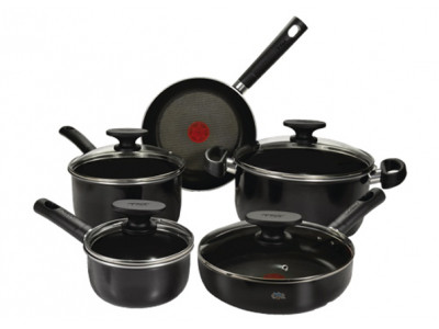 Future Shop Canada: T-Fal Pleasure 9-Piece Cookware Set | Was $200 Now $80 (EXPIRED)