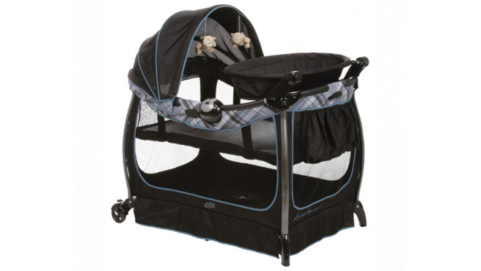 Eddie bauer sales complete care playard