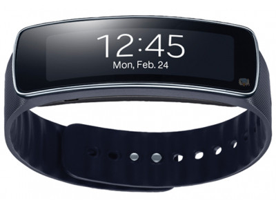Future Shop Canada: Samsung Gear Fit Fitness Tracker Band | Was $150 Now $90