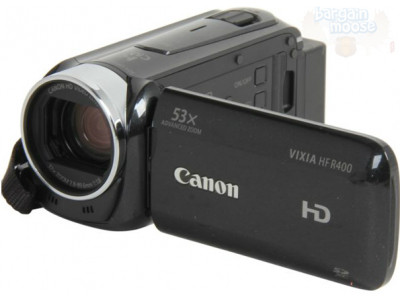 The Source Canada: Canon Vixia HF R400 Camcorder Bundle | Was $330 Now $200 (Expired)